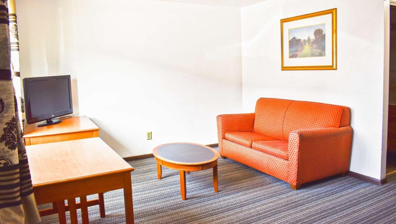 Magnuson Hotel Extended Stay Canton Ohio Lake Cable Exterior foto