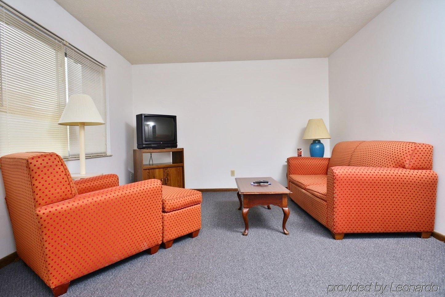 Magnuson Hotel Extended Stay Canton Ohio Lake Cable Exterior foto