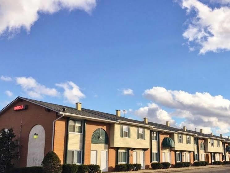 Magnuson Hotel Extended Stay Canton Ohio Lake Cable Exterior foto